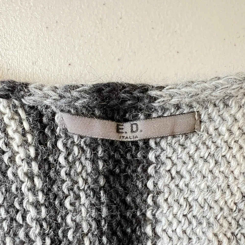 E.D. Italia Wool Blend Fringe Knit Poncho Wrap Gray Striped Made in Italy OS